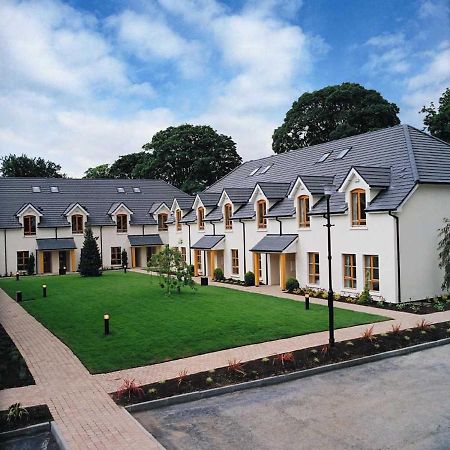 Heyward Mews Holiday Homes By Trident Holiday Homes Swords Esterno foto