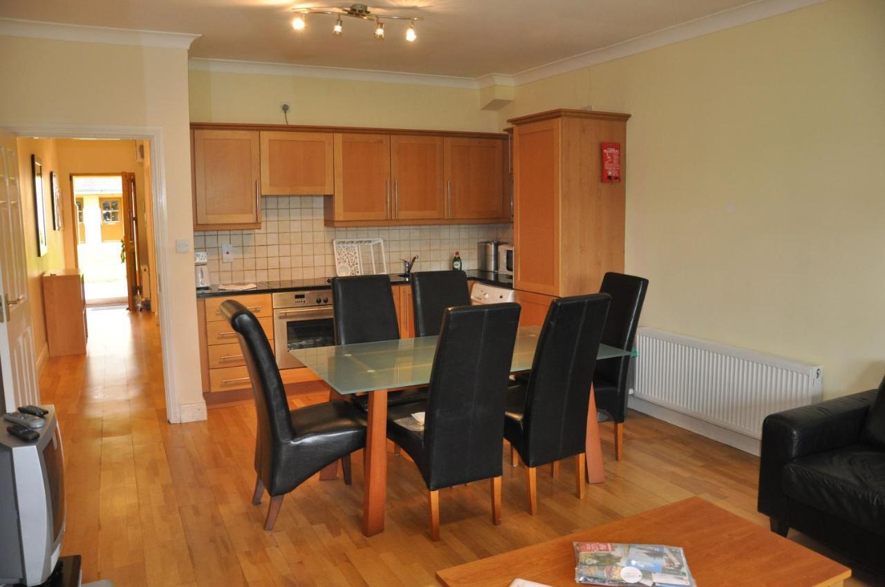 Heyward Mews Holiday Homes By Trident Holiday Homes Swords Esterno foto